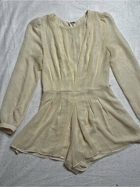 Love21 Cream Long-Sleeve Chiffon Romper